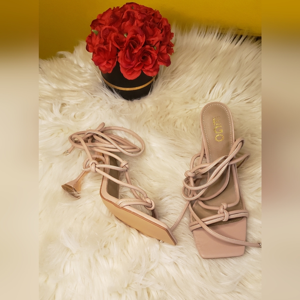 EGO NWT 11 Beige Nude Strappy Tie Up Stiletto Cake Stand Heels Sandals Fiat Shoe - Picture 9 of 13